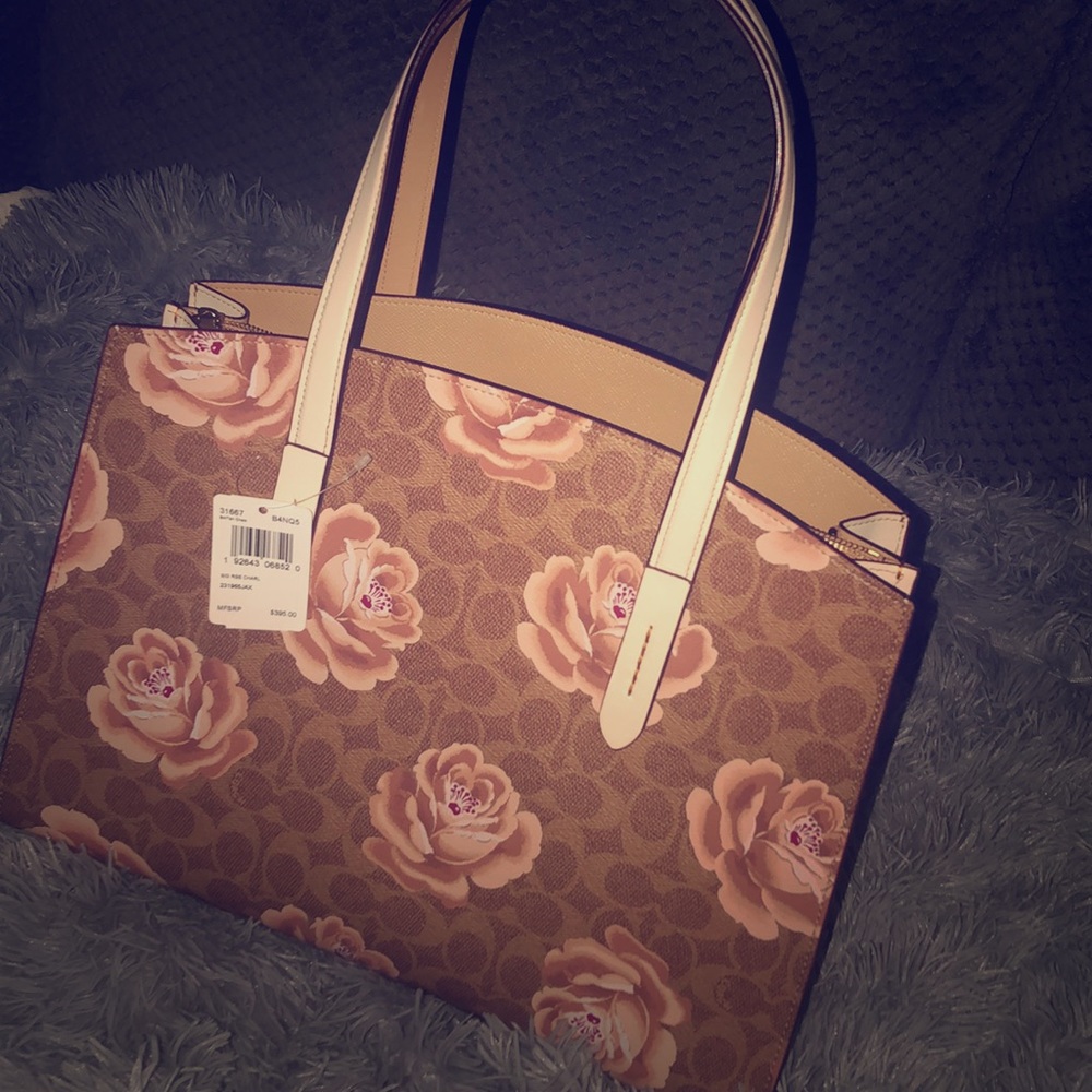 Coach rose hand bag Absolutely gorgeous Great gift